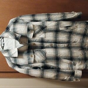 Woman's plaid shacket